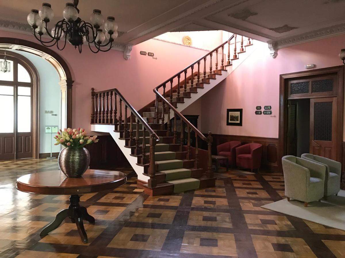 Inatel Entre-Os-Rios Hotel Portela  ภายนอก รูปภาพ